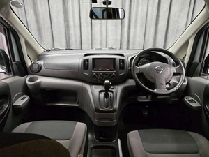 Минивэн Nissan NV200 2018 года, 1660000 рублей, Красноярск