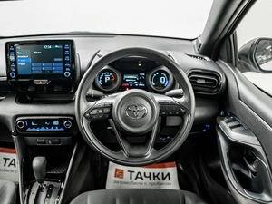 Хетчбэк Toyota Yaris 2020 года, 1270000 рублей, Красноярск