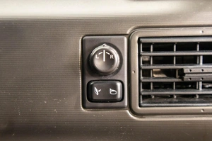 Внедорожник Nissan X-Trail 2001 года, 599000 рублей, Барнаул