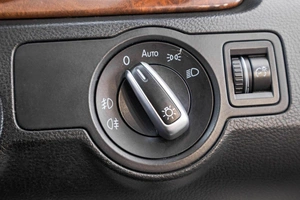 Седан Volkswagen Passat 2011 года, 999000 рублей, Барнаул