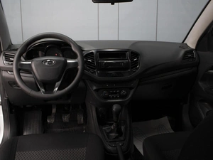 Седан ВАЗ (LADA) Vesta 2019 года, 890000 рублей, Омск