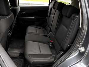 Внедорожник Mitsubishi Outlander 2019 года, 2489000 рублей, Волгоград