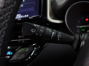 Внедорожник Toyota C-HR 2017 года, 1754000 рублей, Воронеж