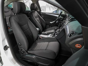 Седан Ford Mondeo 2011 года, 949000 рублей, Воронеж
