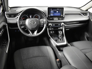 Внедорожник Toyota RAV4 2021 года, 3749200 рублей, Казань