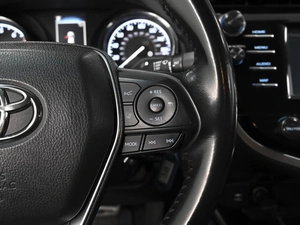 Седан Toyota Camry 2019 года, 2699000 рублей, Ставрополь