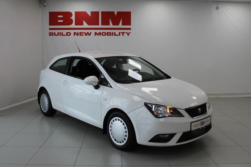 Хэтчбек SEAT Ibiza 2012 года, 695000 рублей, Смоленск