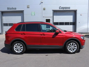 Внедорожник Volkswagen Tiguan 2020 года, 2470000 рублей, Курск