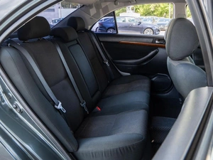 Седан Toyota Avensis 2006 года, 675000 рублей, Волгоград