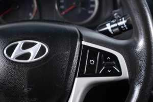 Седан Hyundai Solaris 2014 года, 689000 рублей, Пермь