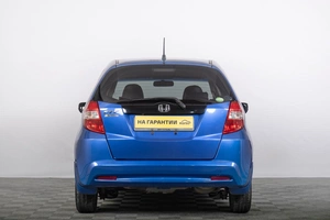 Хетчбэк Honda Fit 2012 года, 849000 рублей, Томск
