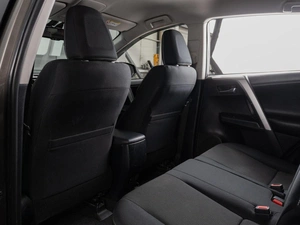 Внедорожник Toyota RAV4 2017 года, 1750000 рублей, Тюмень