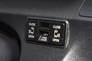 Минивэн Toyota Sienta 2018 года, 1579000 рублей, Новосибирск