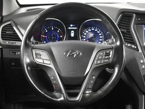 Внедорожник Hyundai Grand Santa Fe 2014 года, 1796200 рублей, Казань