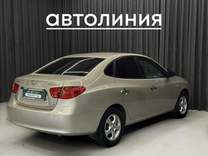 Седан Hyundai Elantra 2010 года, 550000 рублей, Красноярск