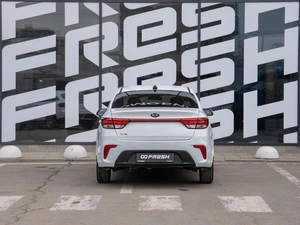 Седан Kia Rio 2018 года, 1490000 рублей, Краснодар