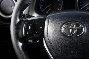 Внедорожник Toyota RAV4 2017 года, 2159000 рублей, Пермь