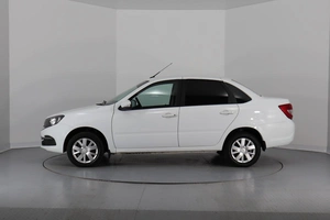 Седан ВАЗ (LADA) Granta 2023 года, 890000 рублей, Брянск