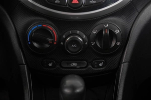 Седан Hyundai Solaris 2013 года, 839000 рублей, Кемерово