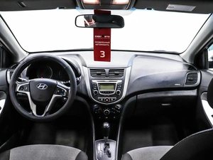 Седан Hyundai Solaris 2014 года, 940000 рублей, Красноярск