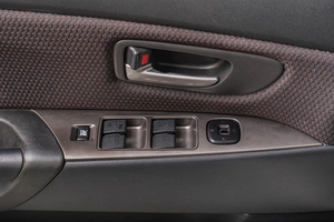 Седан Mazda 3 2007 года, 629000 рублей, Томск