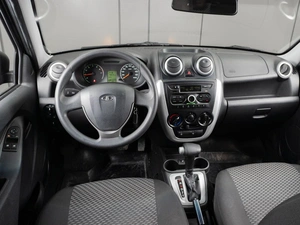 Седан ВАЗ (LADA) Granta 2018 года, 779000 рублей, Тюмень