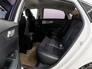 Седан Kia K3 2021 года, 1650000 рублей, Красноярск