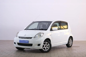 Хетчбэк Toyota Passo 2009 года, 529000 рублей, Омск