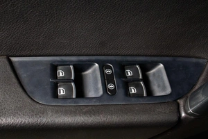 Внедорожник Volkswagen Touareg 2012 года, 1589000 рублей, Сургут