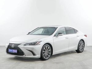 Седан Lexus ES 2020 года, 3227077 рублей, Москва