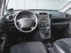 Минивэн Kia Carens 2011 года, 939000 рублей, Ростов-на-Дону