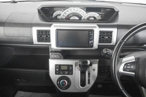 Хетчбэк Daihatsu Wake 2015 года, 949000 рублей, Кемерово