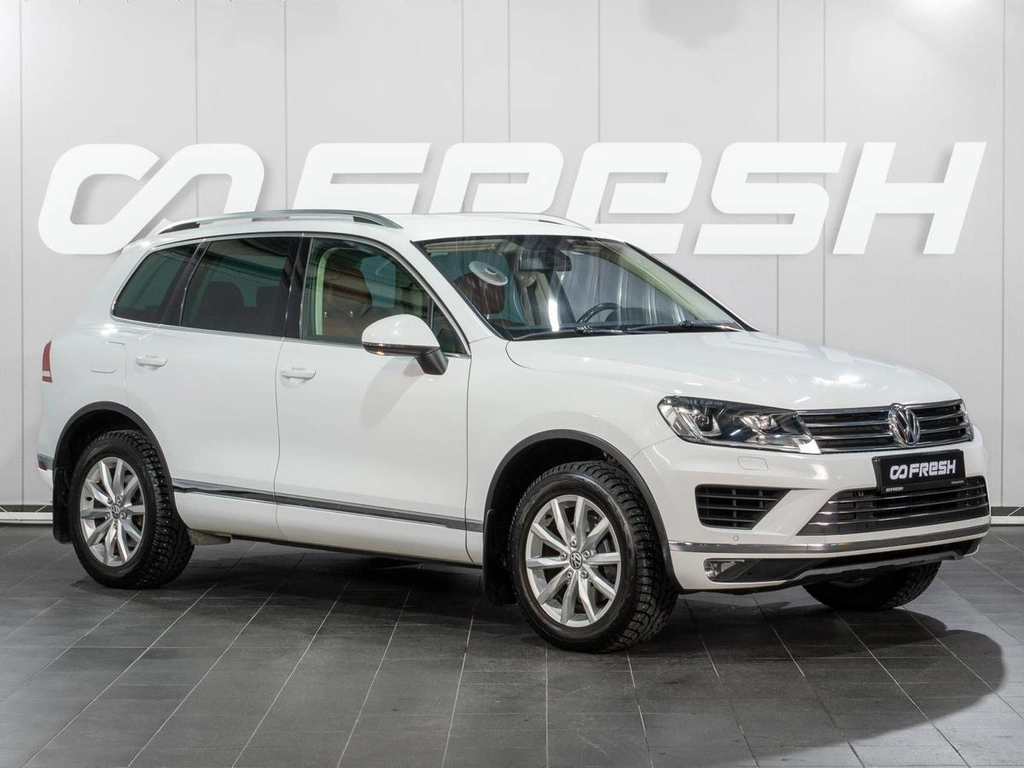 Внедорожник Volkswagen Touareg 2015 года, 3249000 рублей, Сургут