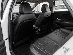 Седан Hyundai Elantra 2024 года, 2290000 рублей, Краснодар