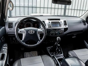 Пикап Toyota Hilux 2014 года, 2100000 рублей, Волгоград