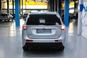 Внедорожник Mitsubishi Outlander 2013 года, 1598000 рублей, Солонцы