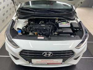 Седан Hyundai Solaris 2019 года, 1410000 рублей, Красноярск