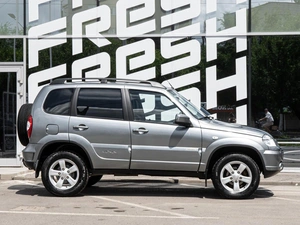 Внедорожник Chevrolet Niva 2016 года, 884000 рублей, Волгоград