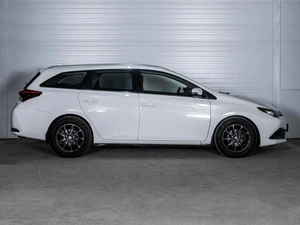 Универсал Toyota Auris 2017 года, 1629000 рублей, Ставрополь