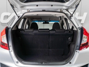 Хетчбэк Honda Fit 2014 года, 1069000 рублей, Тюмень