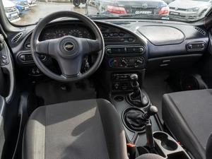 Внедорожник Chevrolet Niva 2016 года, 649000 рублей, Саратов