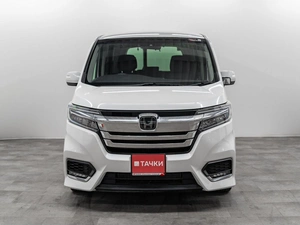 Минивэн Honda Stepwgn Spada 2017 года, 2100000 рублей, Красноярск