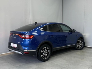 Внедорожник Renault Arkana 2021 года, 1719000 рублей, Красноярск