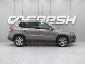 Внедорожник Volkswagen Tiguan 2009 года, 1280000 рублей, Ростов-на-Дону