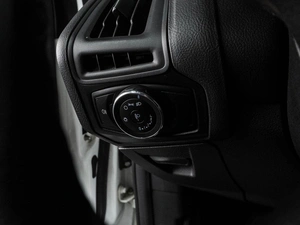 Универсал Ford Focus 2013 года, 689000 рублей, Воронеж