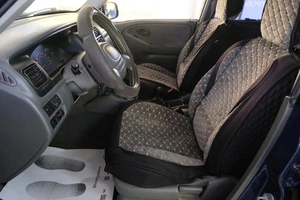 Внедорожник Suzuki Grand Vitara 2001 года, 579000 рублей, Омск