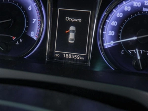 Седан Toyota Camry 2015 года, 2099000 рублей, Сургут