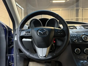 Седан Mazda 3 2013 года, 947000 рублей, Красноярск