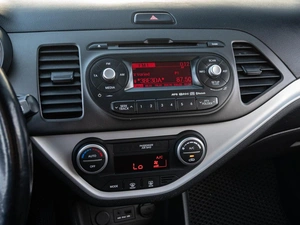 Хетчбэк Kia Picanto 2013 года, 810000 рублей, Краснодар
