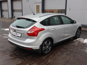 Хэтчбек Ford Focus 2012 года, 710000 рублей, Железногорск